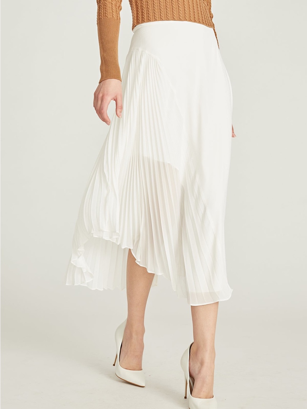 NWT AMUR Akita Skirt Asymmetrical Pleated Panel White Size 4